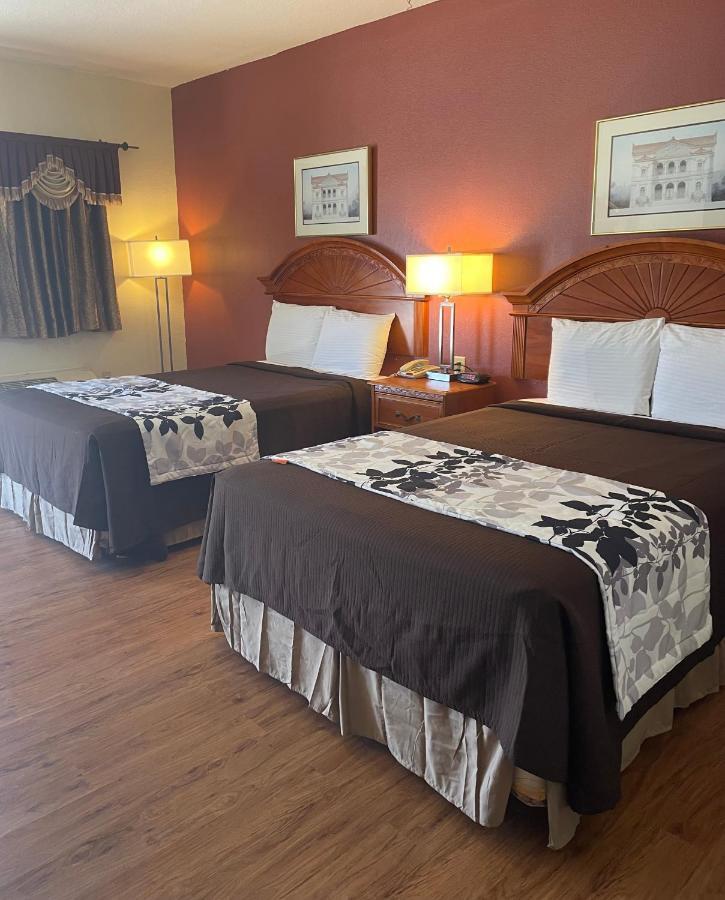 Relax Inn Dilley Esterno foto